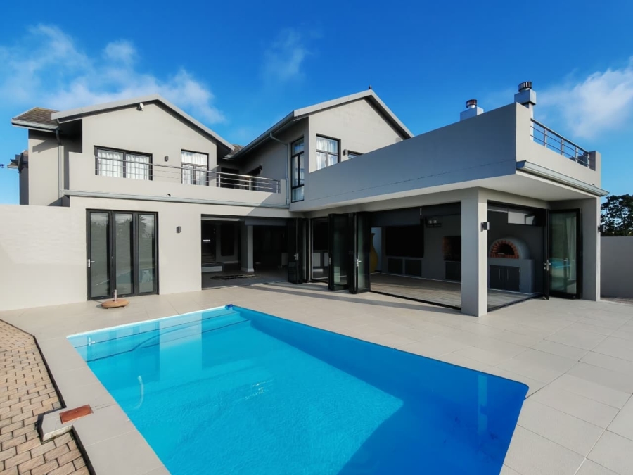 4 Bedroom Property for Sale in Oubaai Western Cape